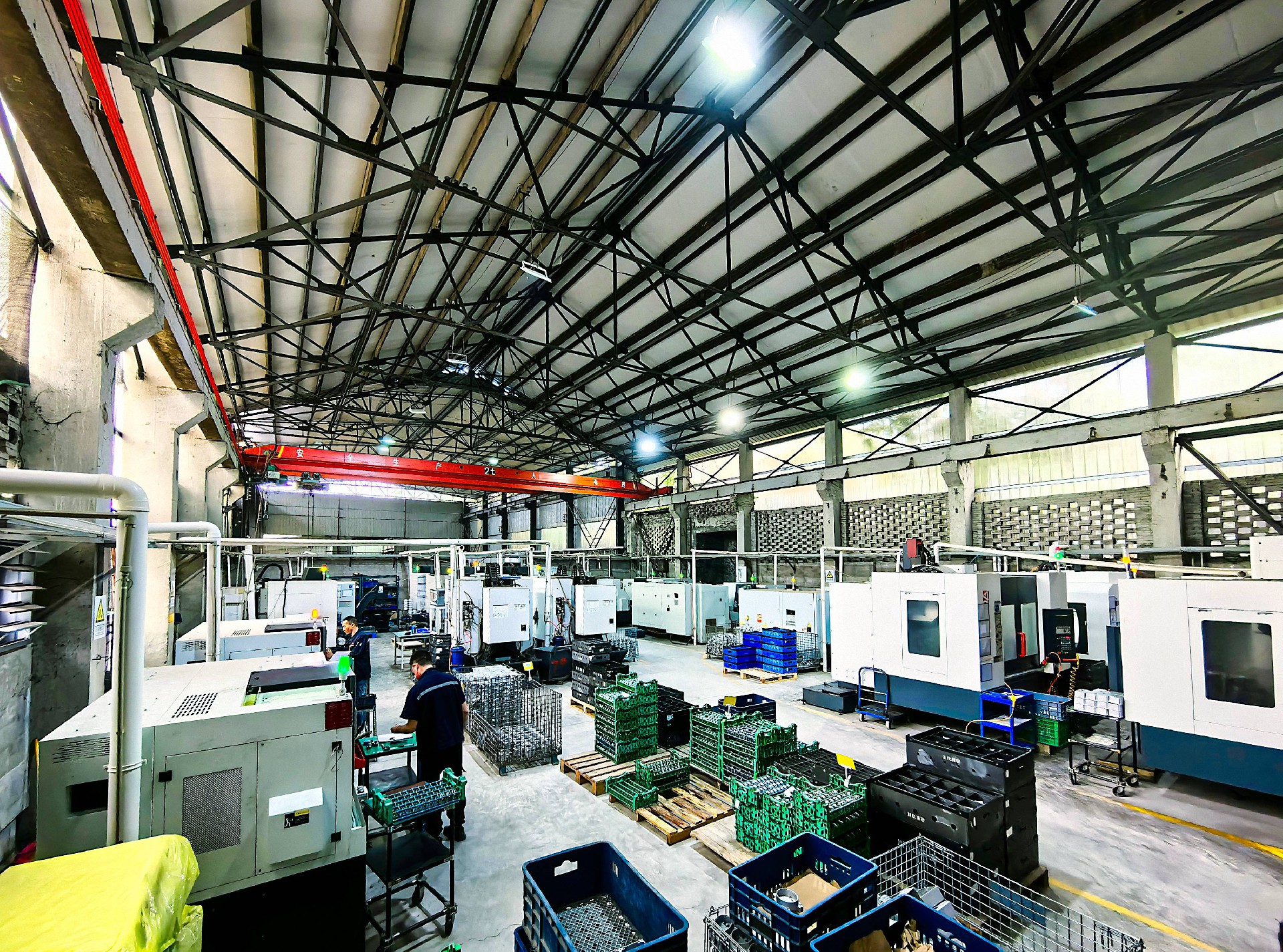 廠區(qū)風(fēng)貌